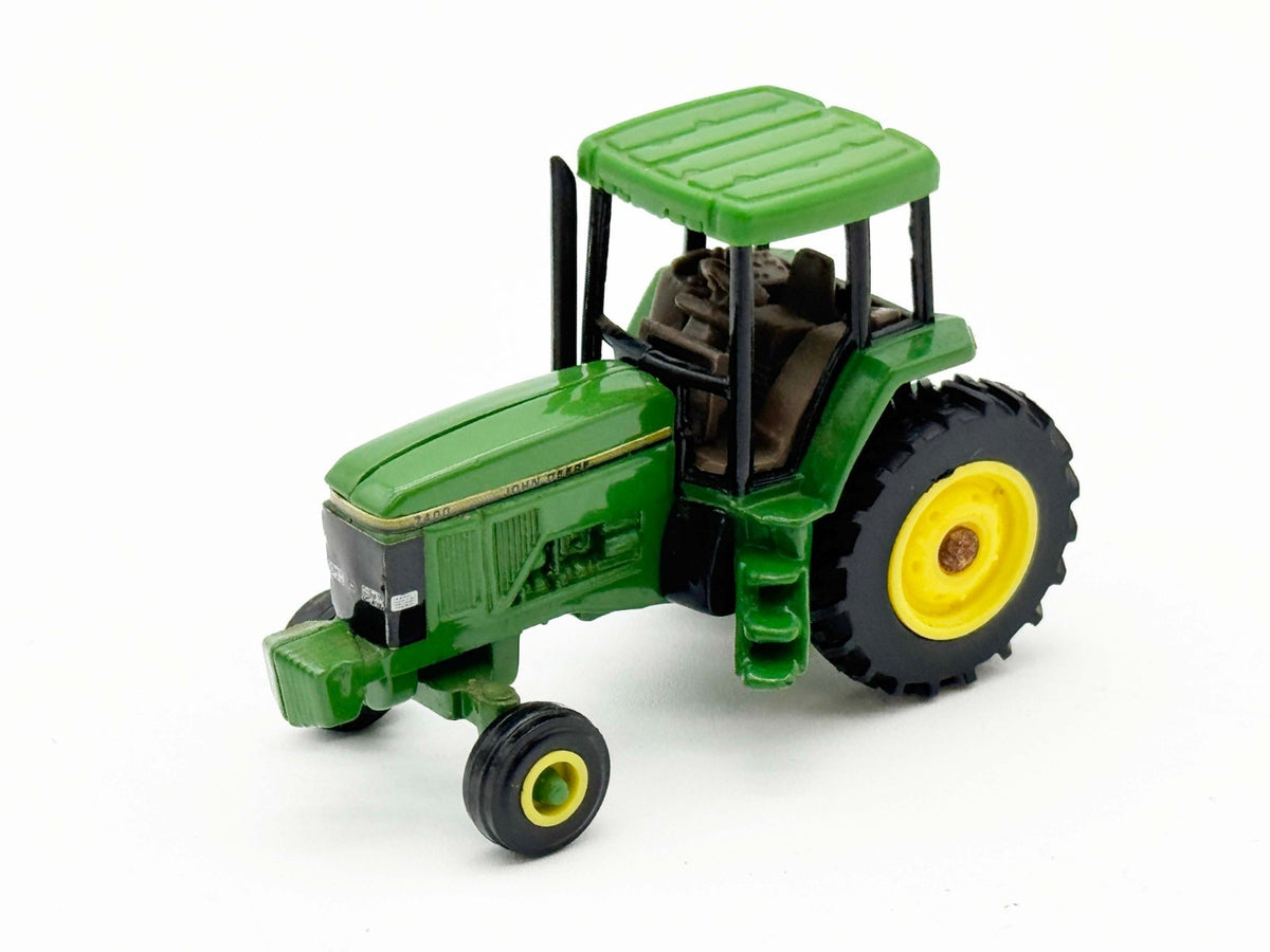1/64 John Deere 7400 FWA