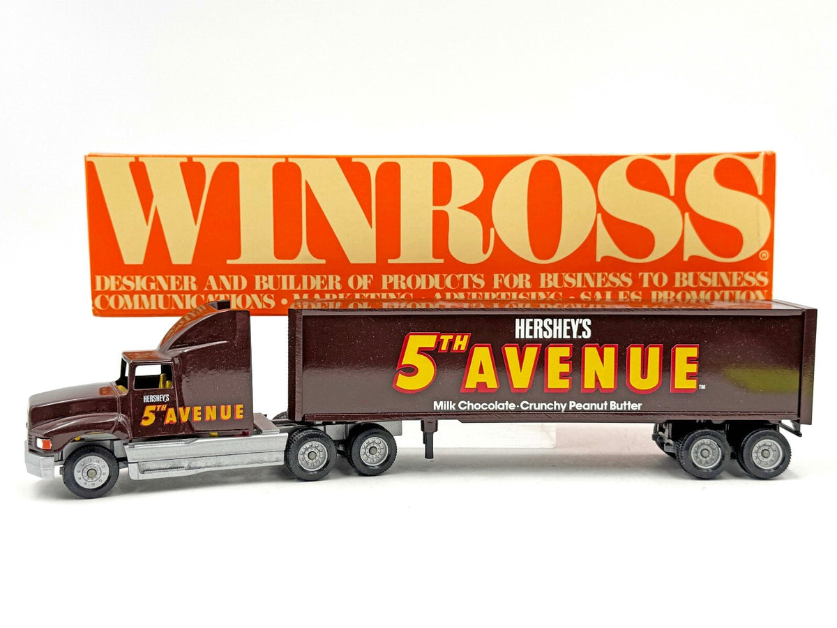 1/64 Winross Truck Semi Hersheys 5th Avenue A146