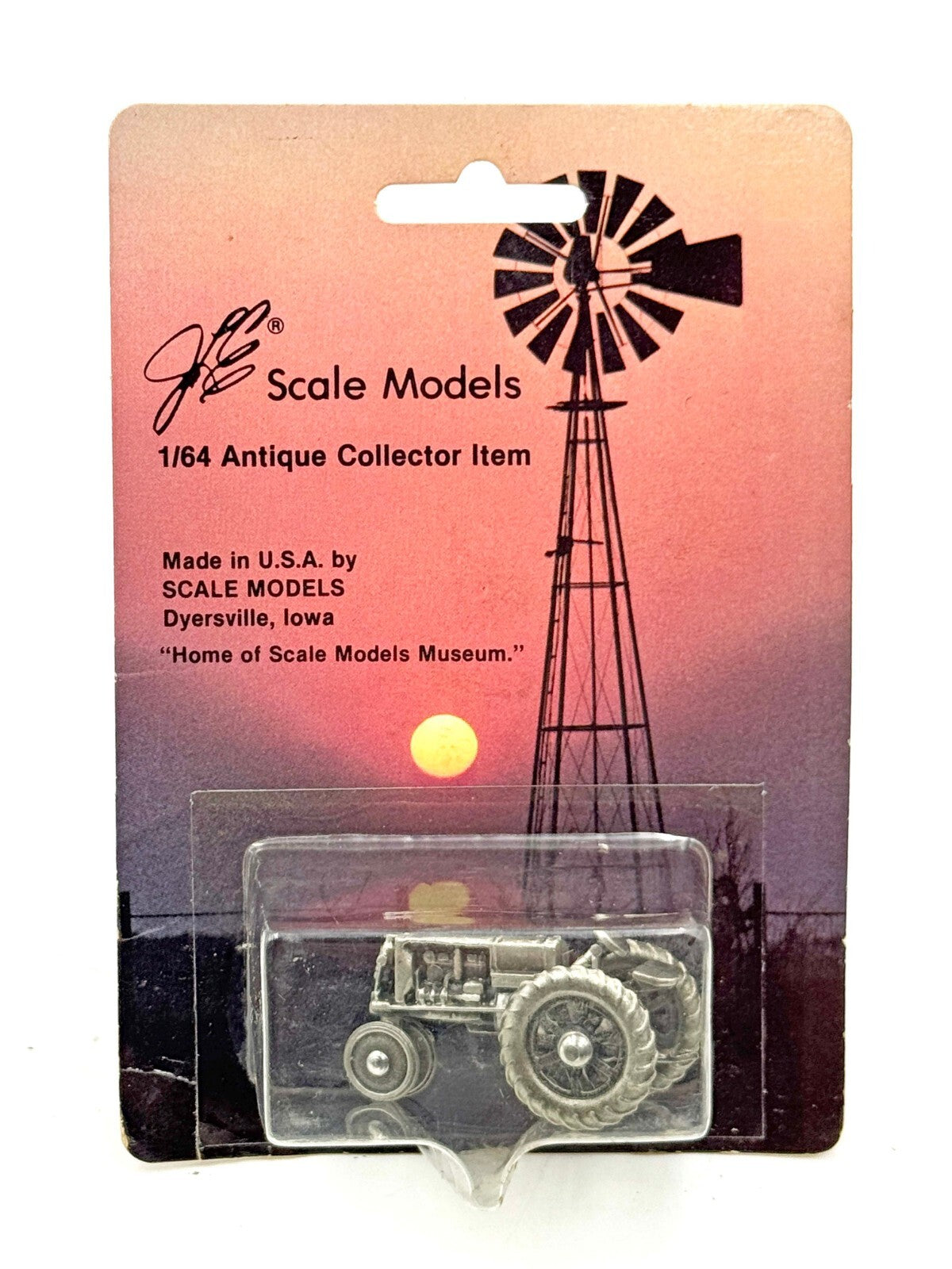 1/64 Minneapolis Moline U Pewter Tractor