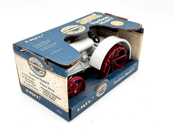 1/16 Fordson Model F Tractor With Steel Wheels