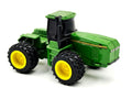 1/64 John Deere 8870 4WD Tractor With Duals