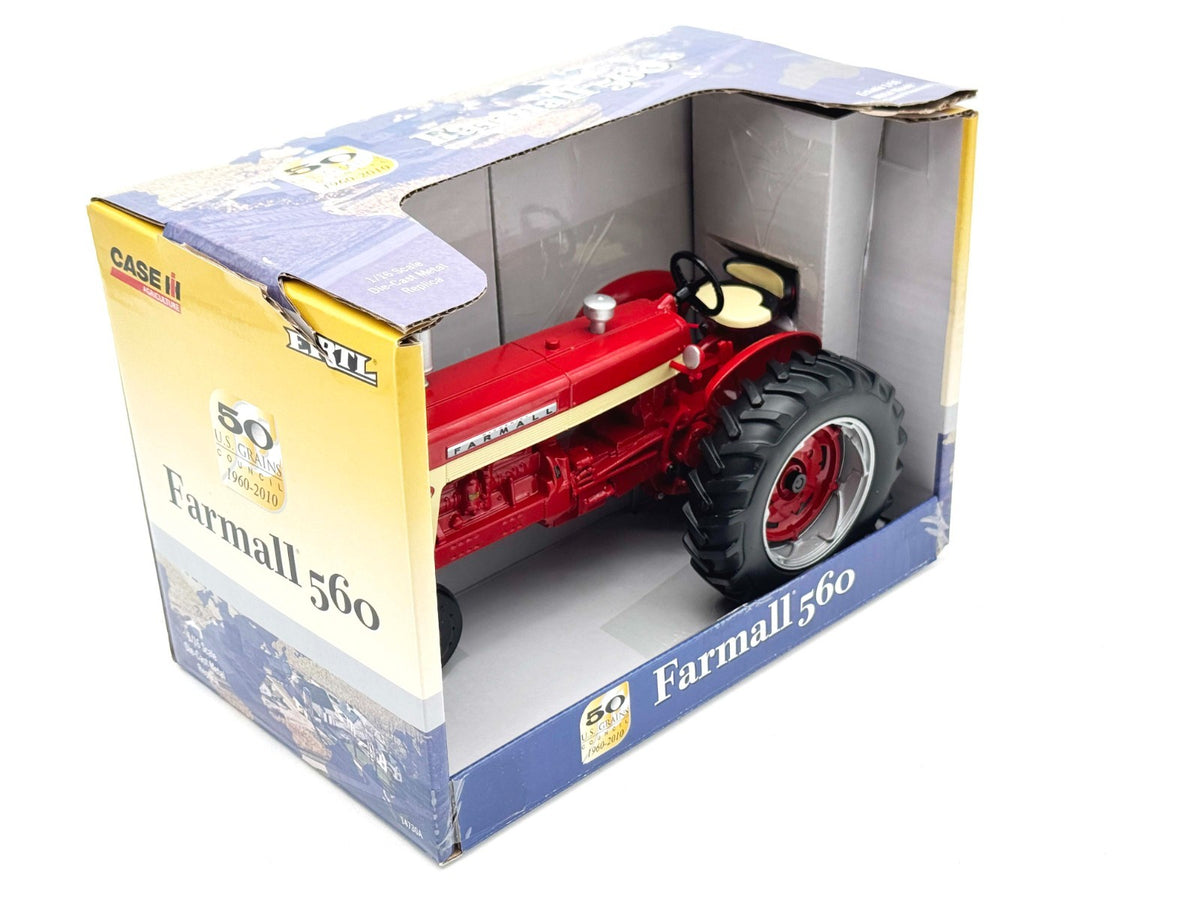 1/16 Farmall 560 Narrow Front Tractor, US Grain Council