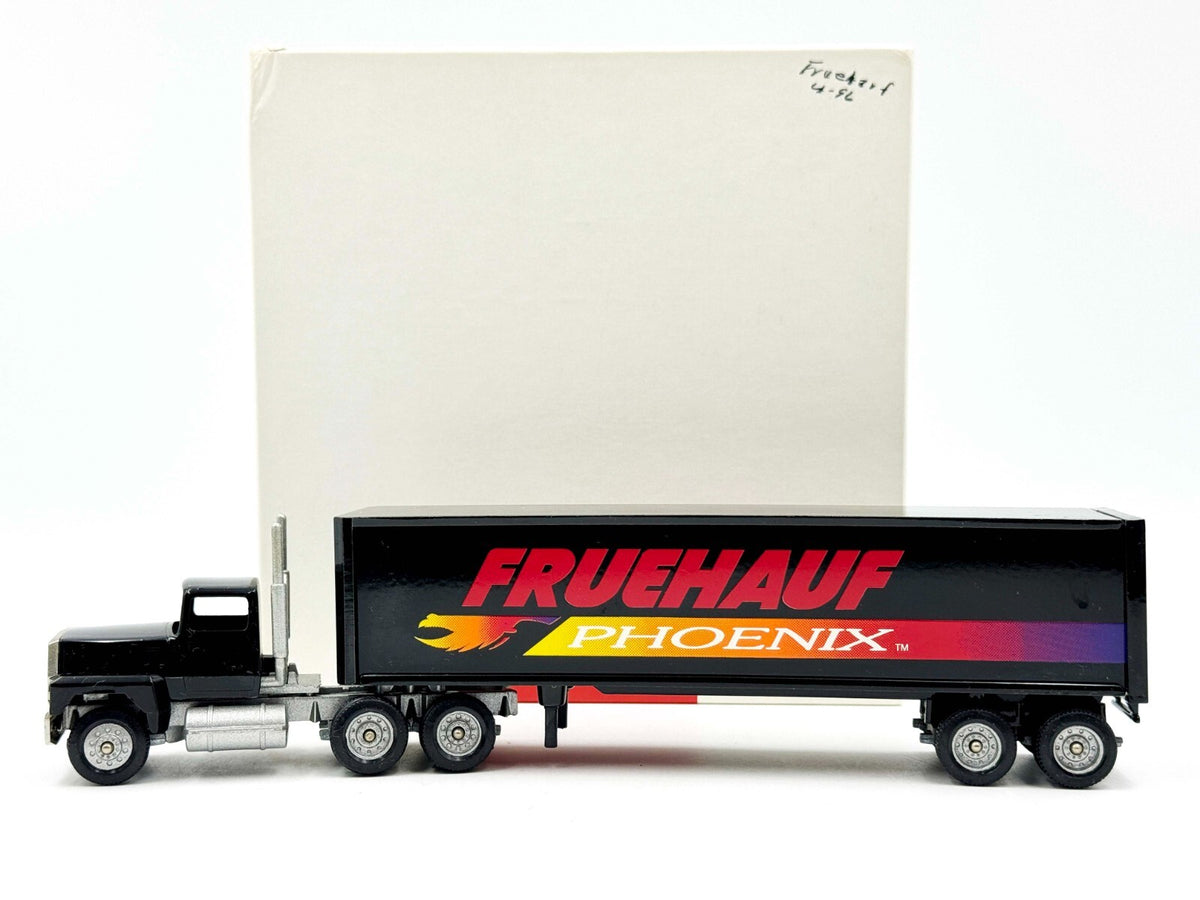 1/64 Winross Truck Semi Fruehauf Phoenix A051