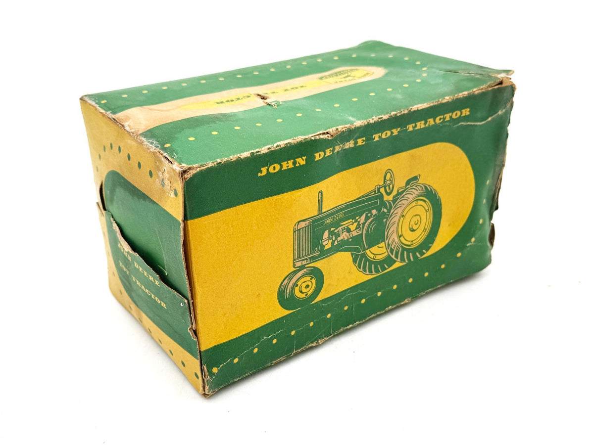 1/16 John Deere 60 w/ Original Box - Eska