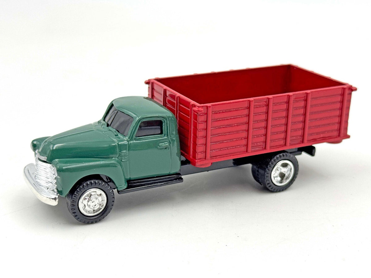 1/64 1950 Chevy Grain Truck Dark Green