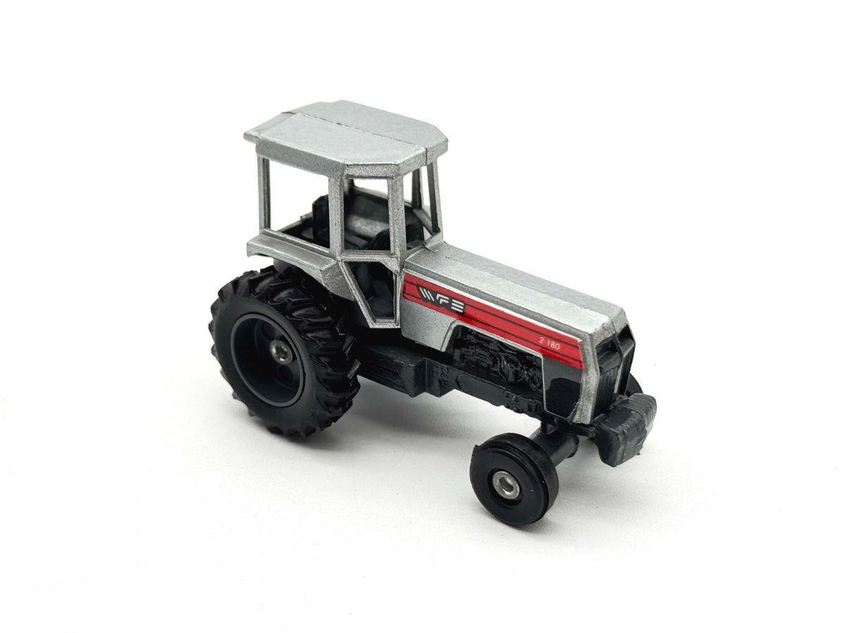 1/64 White 2-180 Tractor
