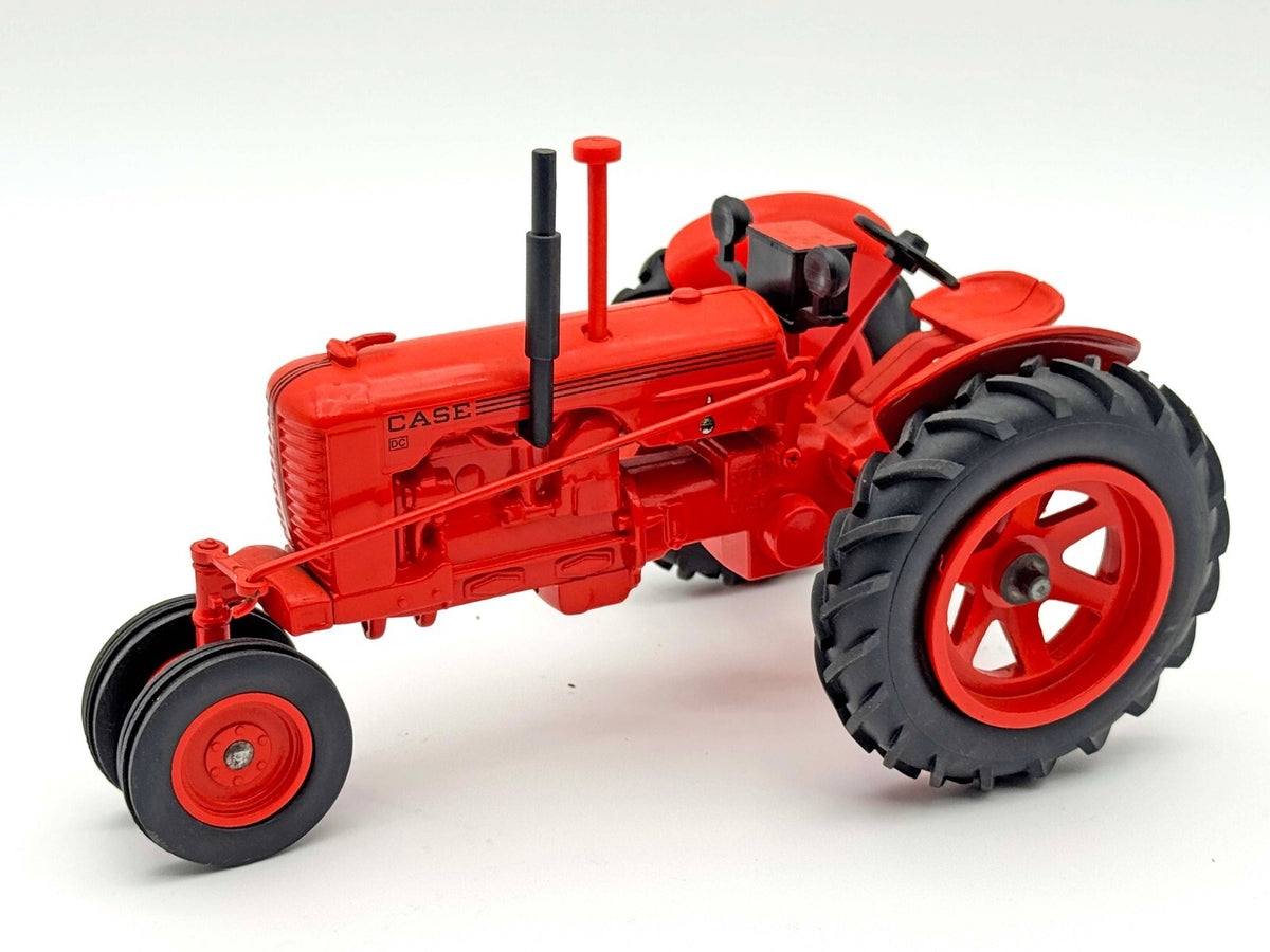1/16 Case DC3 Tractor With Narrow Front