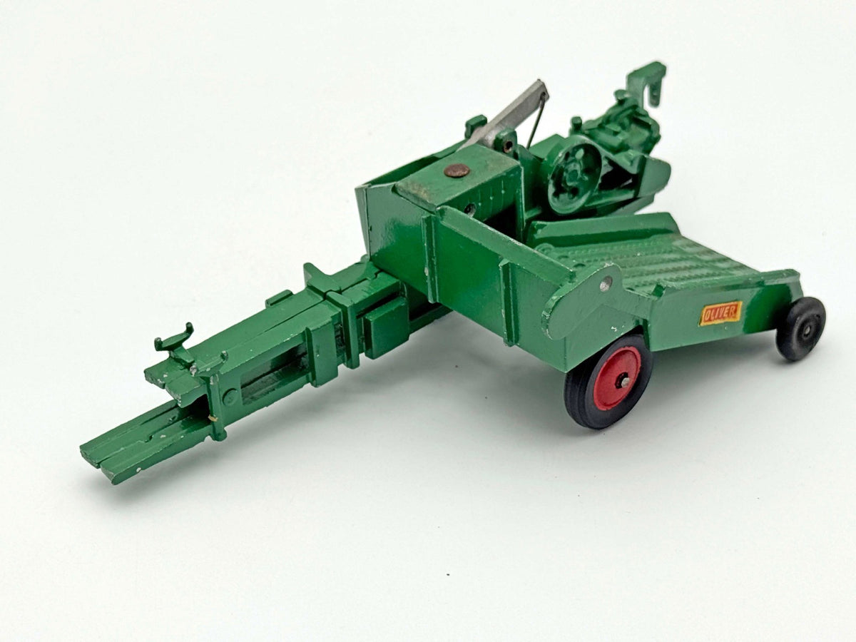 1/16 Oliver Engine Power Baler - Slik