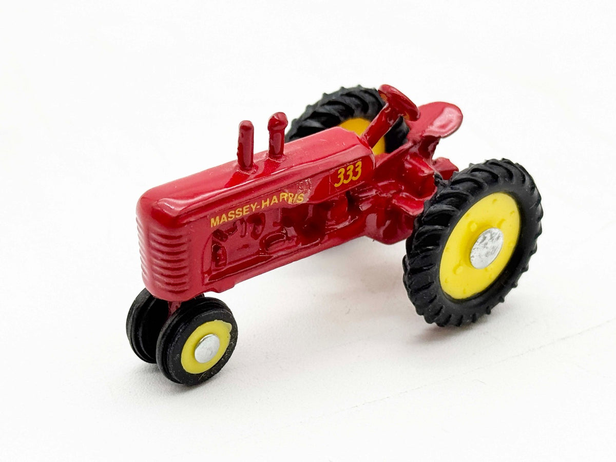 1/64 Massey Harris 333 Tractor