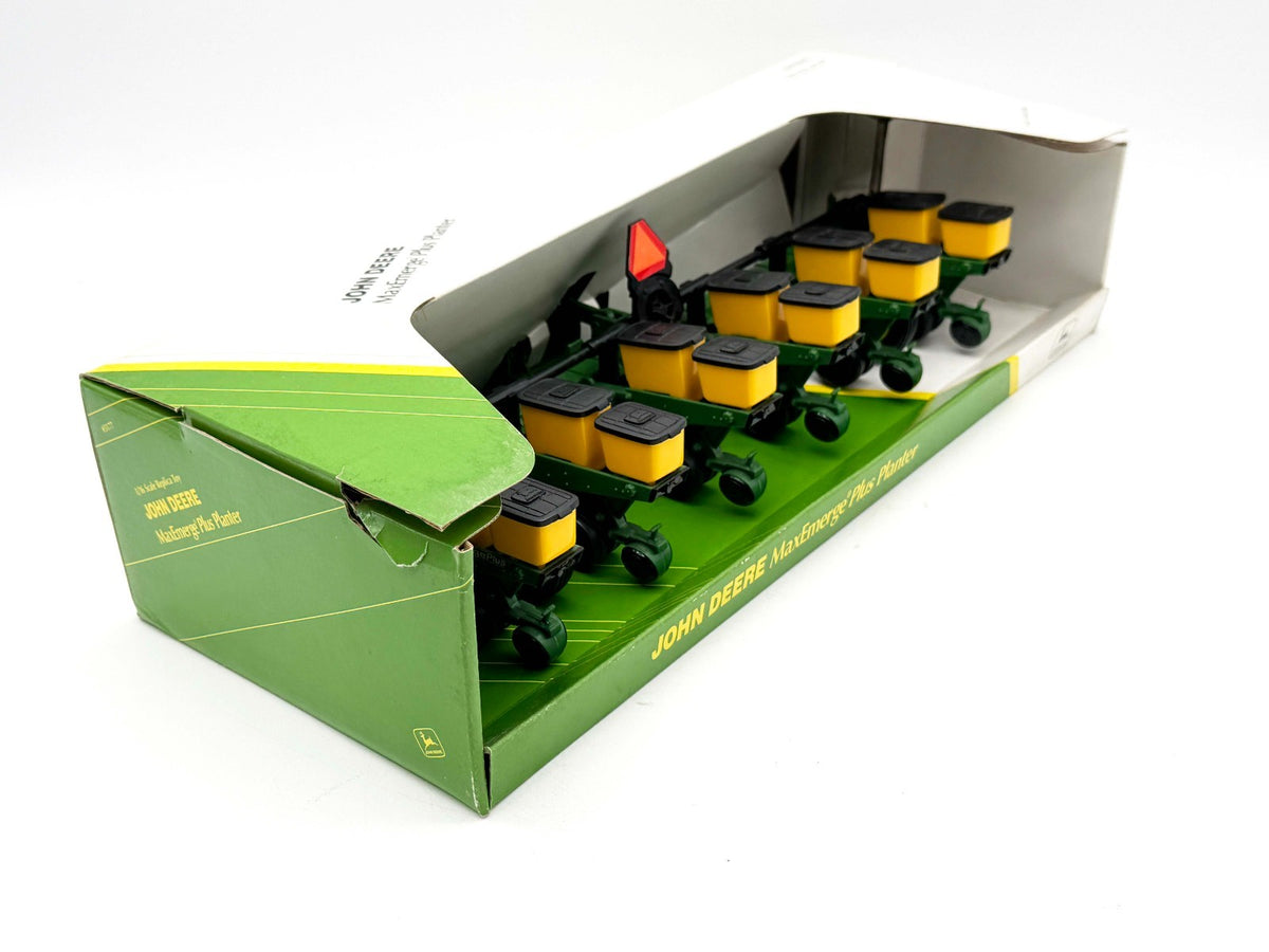 1/16 John Deere MaxEmerge Plus Planter