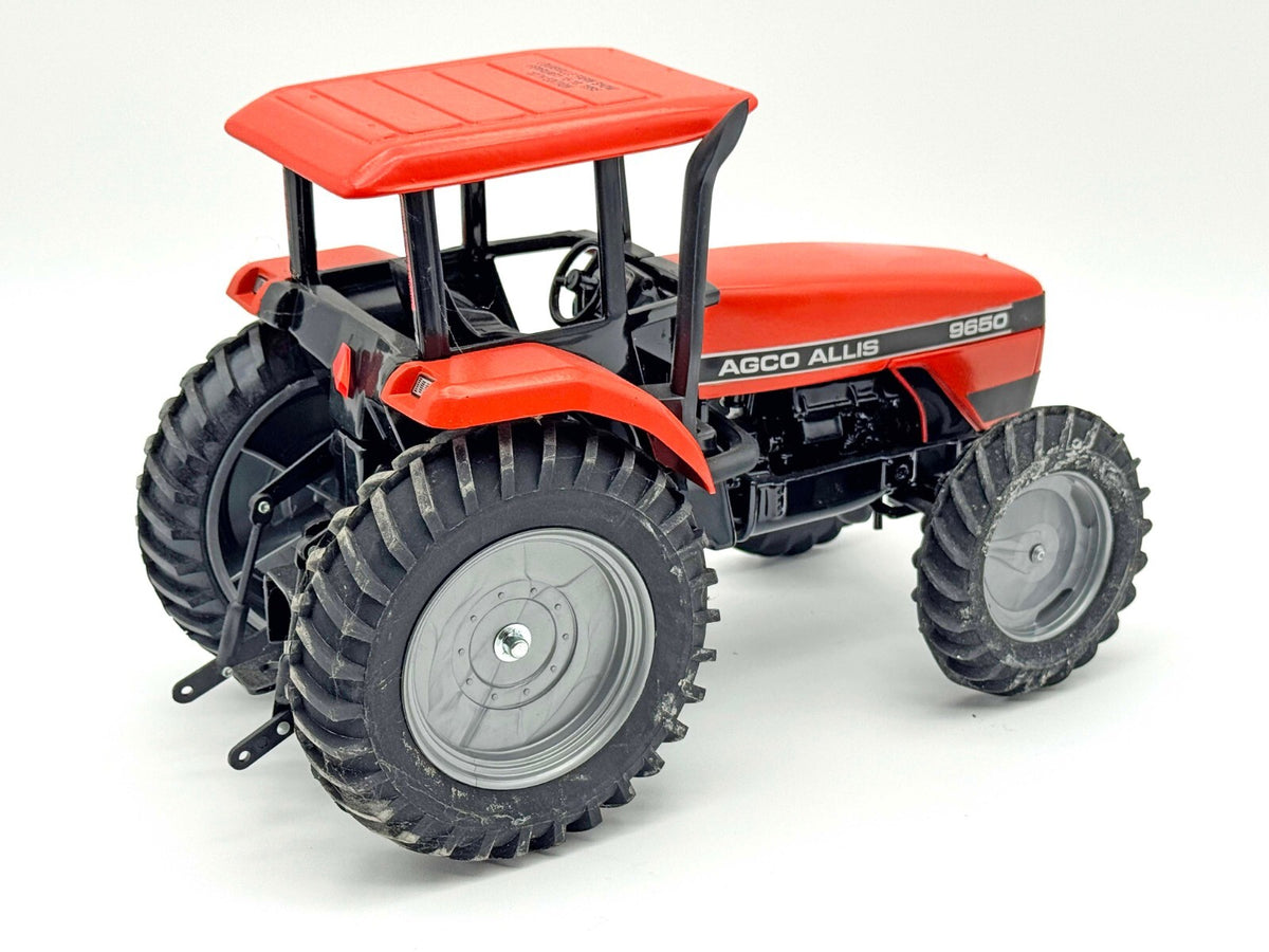 1/16th AGCO Allis 9650 Front Wheel Assist Tractor, 1995 Louisville Farm Show Edi