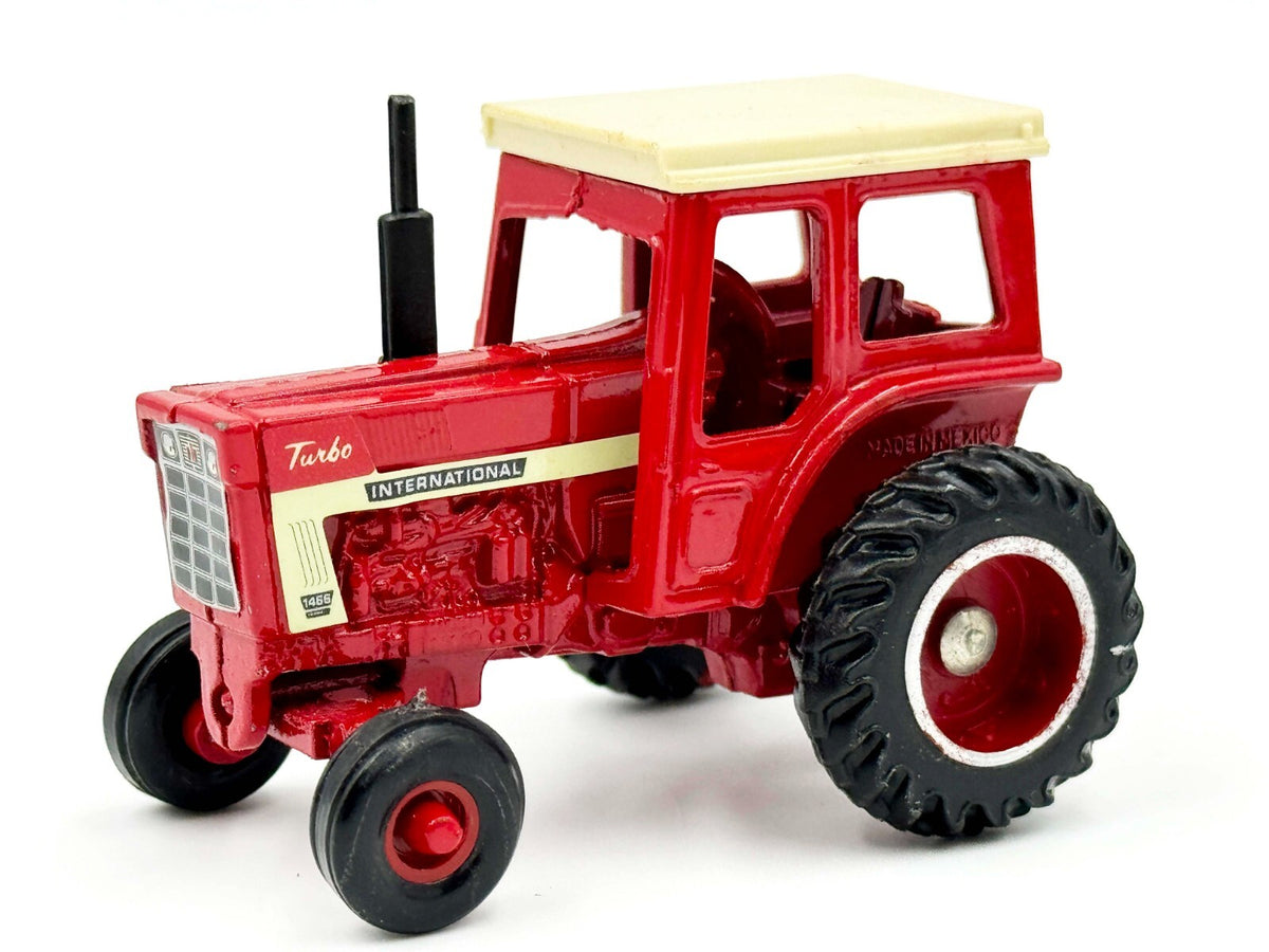 1/64 International 1466 Turbo White Stripe w/ Cab