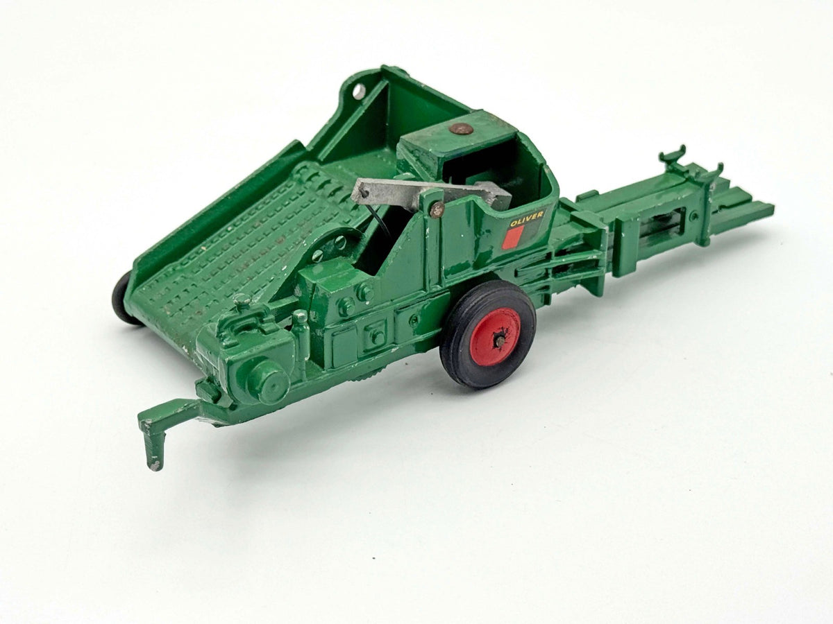 1/16 Oliver Engine Power Baler - Slik