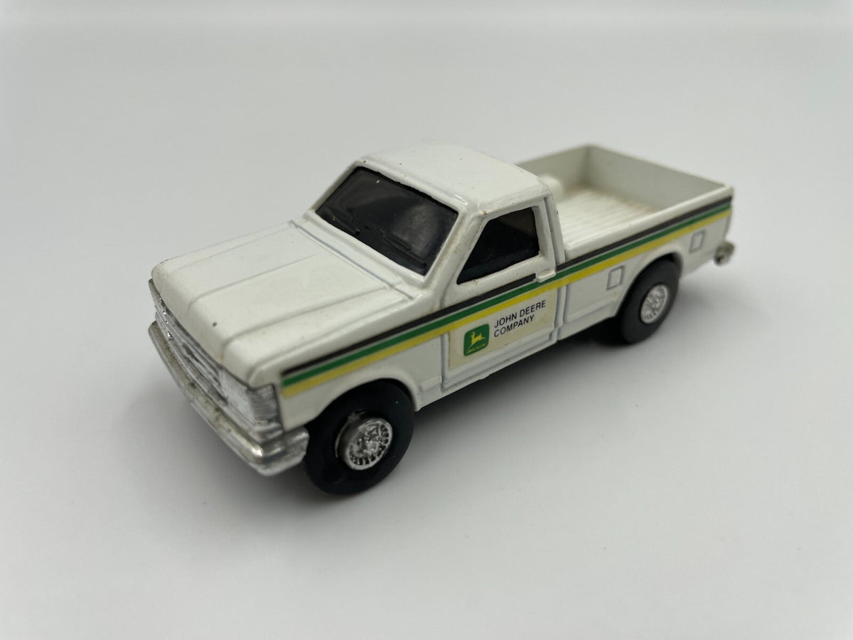1/64 Ertl Pick Up Truck Ford  F-150 John Deere Dealership Truck