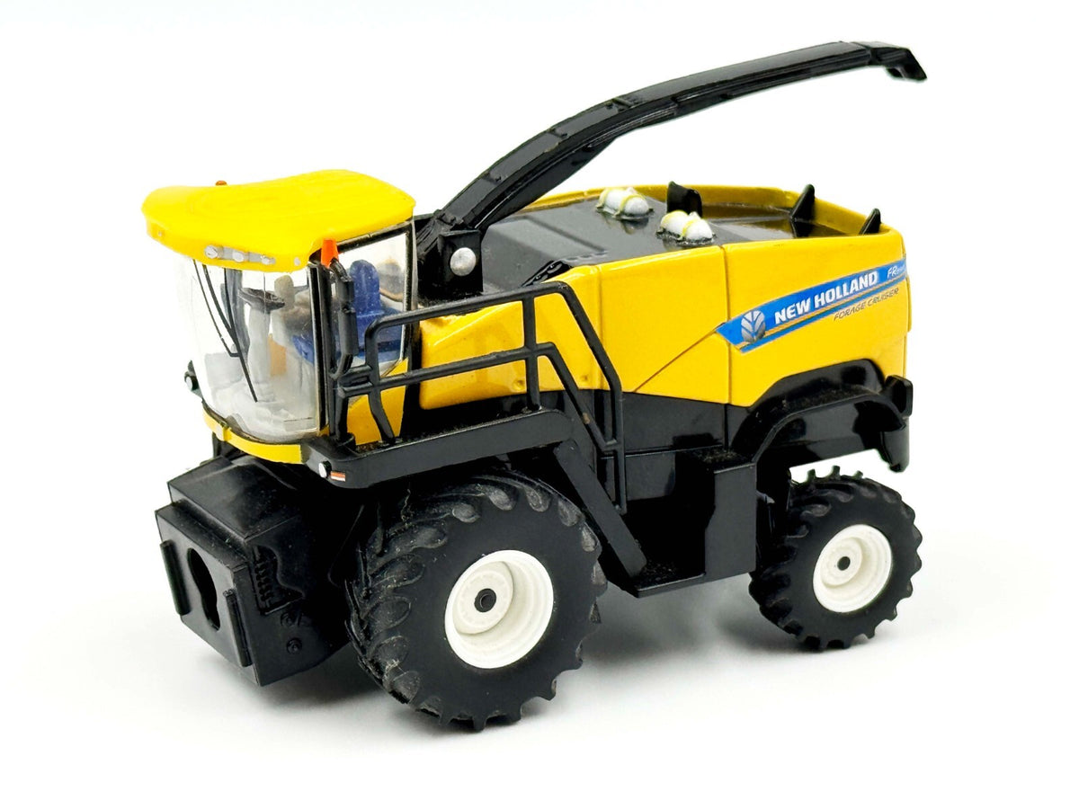 1/64 New Holland FR850 Self Propelled Forage Harvester NO HEADS