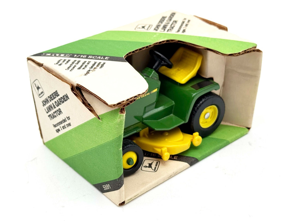 1/16 John Deere 400 Series Lawn Mower Garden Tractor
