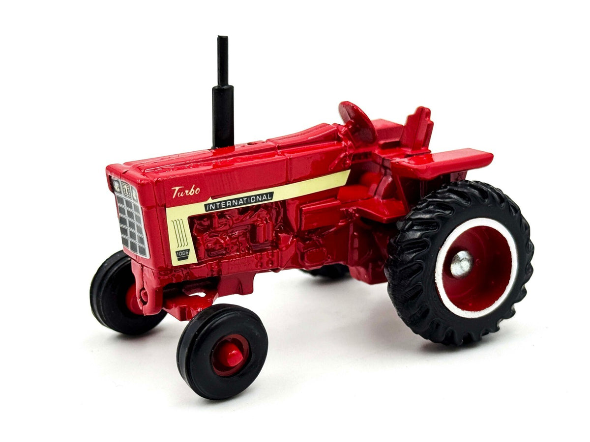 1/64 International 1066 Turbo