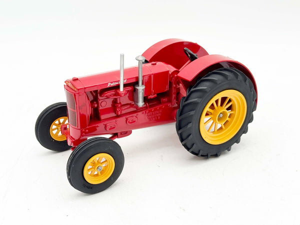 1/16 Massey Harris Pacemaker Tractor