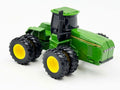 1/64 John Deere 8870 4WD Tractor With Duals