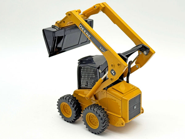 1/16 John Deere 320 Skidsteer Loader