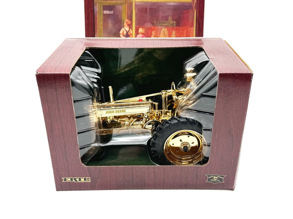 1/16 John Deere A w/ Man Gold