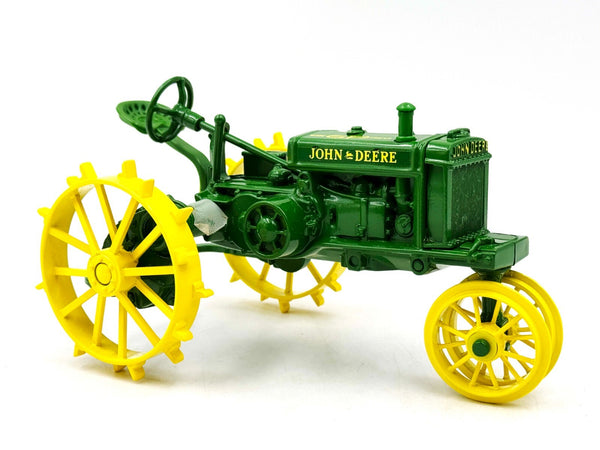 1/16 John Deere Model P Tractor, Two Cylinder Club