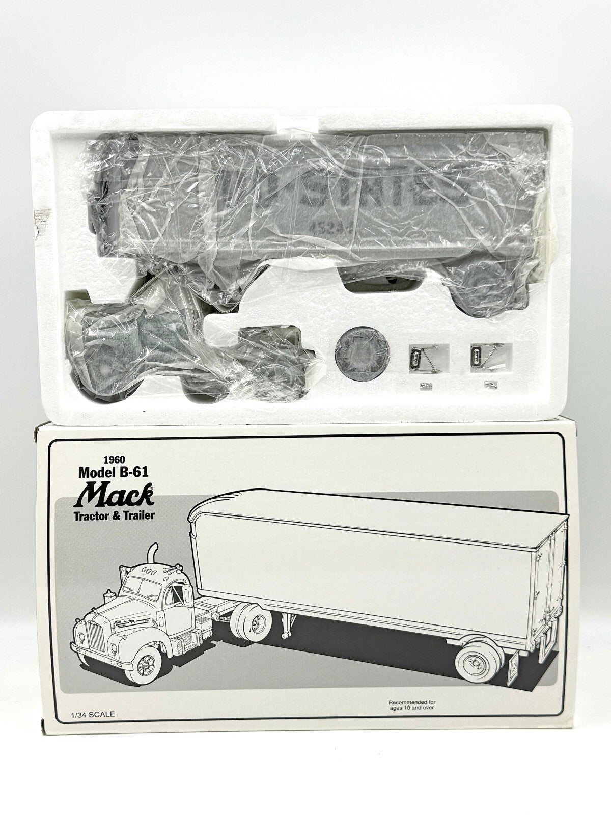 1/34 Mack B 61 Tractor and Trailer Mid States