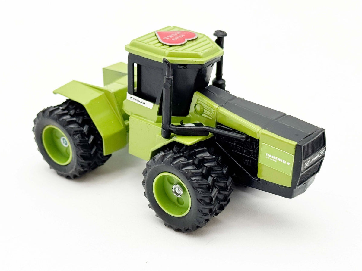1/64 Steiger Panther CP-1400 4Wd Tractor With Duals
