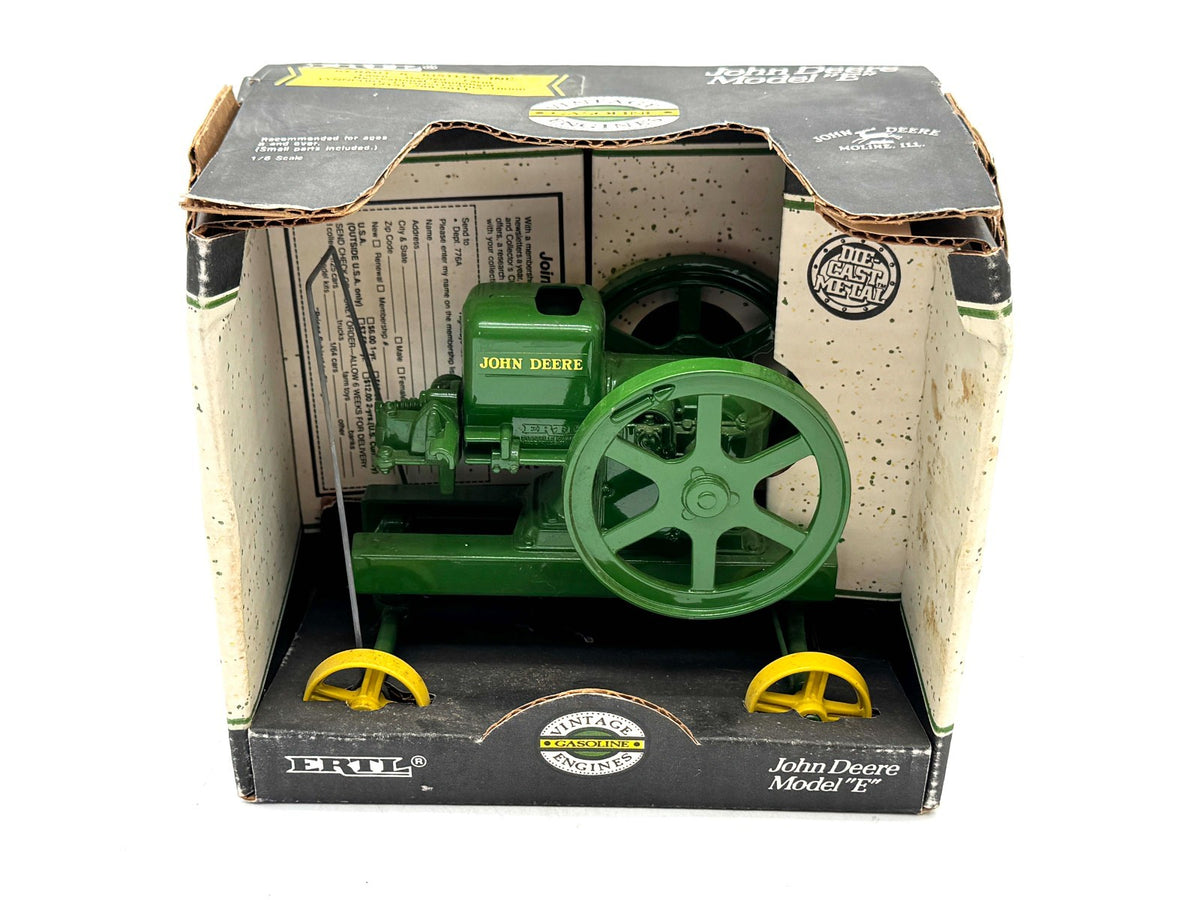 1/6 John Deere Model E Gas Engine