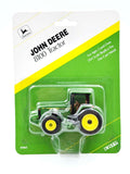 1/64 John Deere 8100 With Front Wheel Assist