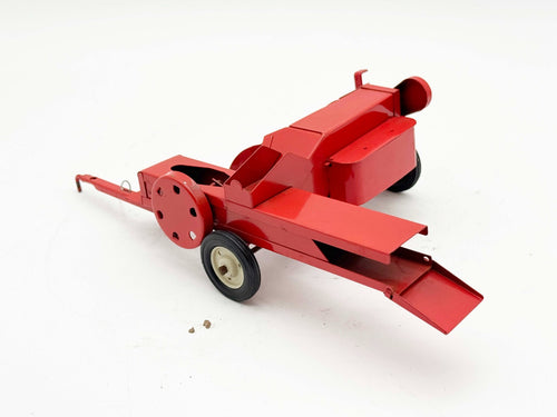 1/16 Tru Scale Baler
