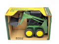 1/16 John Deere Skid Steer Loader in Yellow Top Box