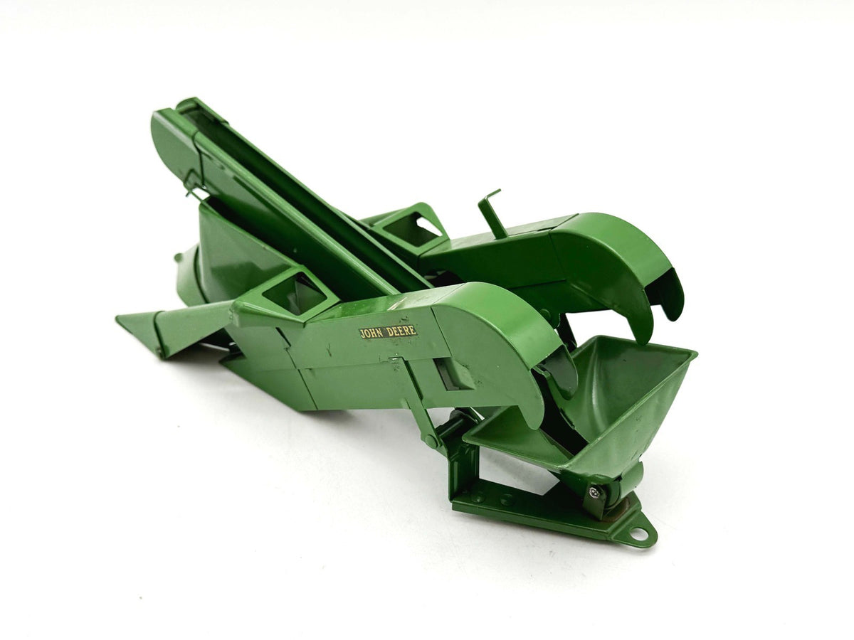 1/16 John Deere 227 Corn Picker w/ Original Box - Eska