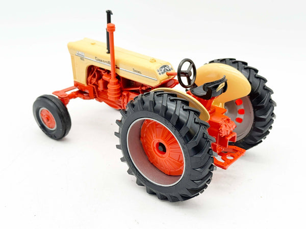 1/16 Case 800 Diesel Tractor Wide Front