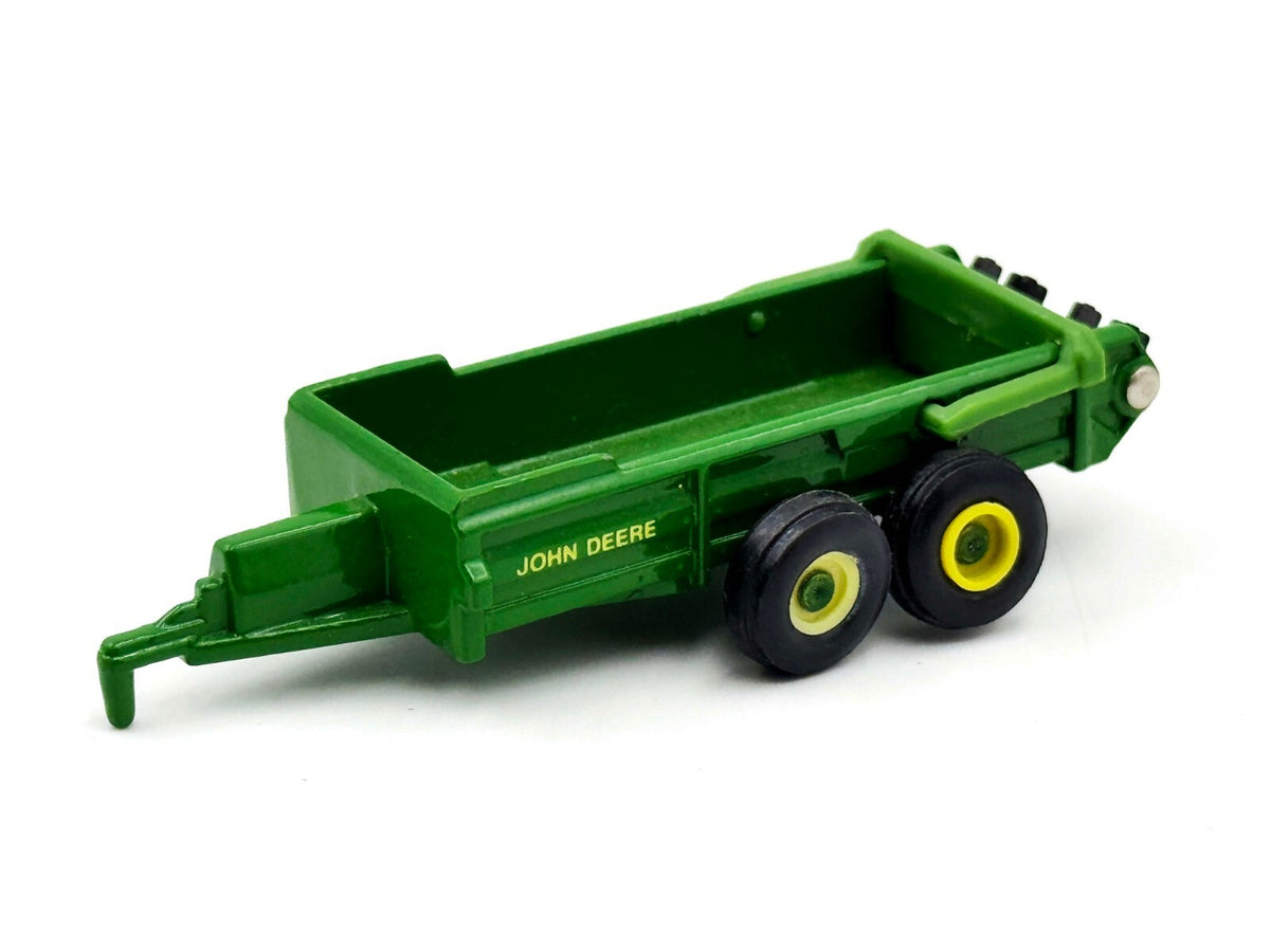1/64 John Deere Manure Spreader