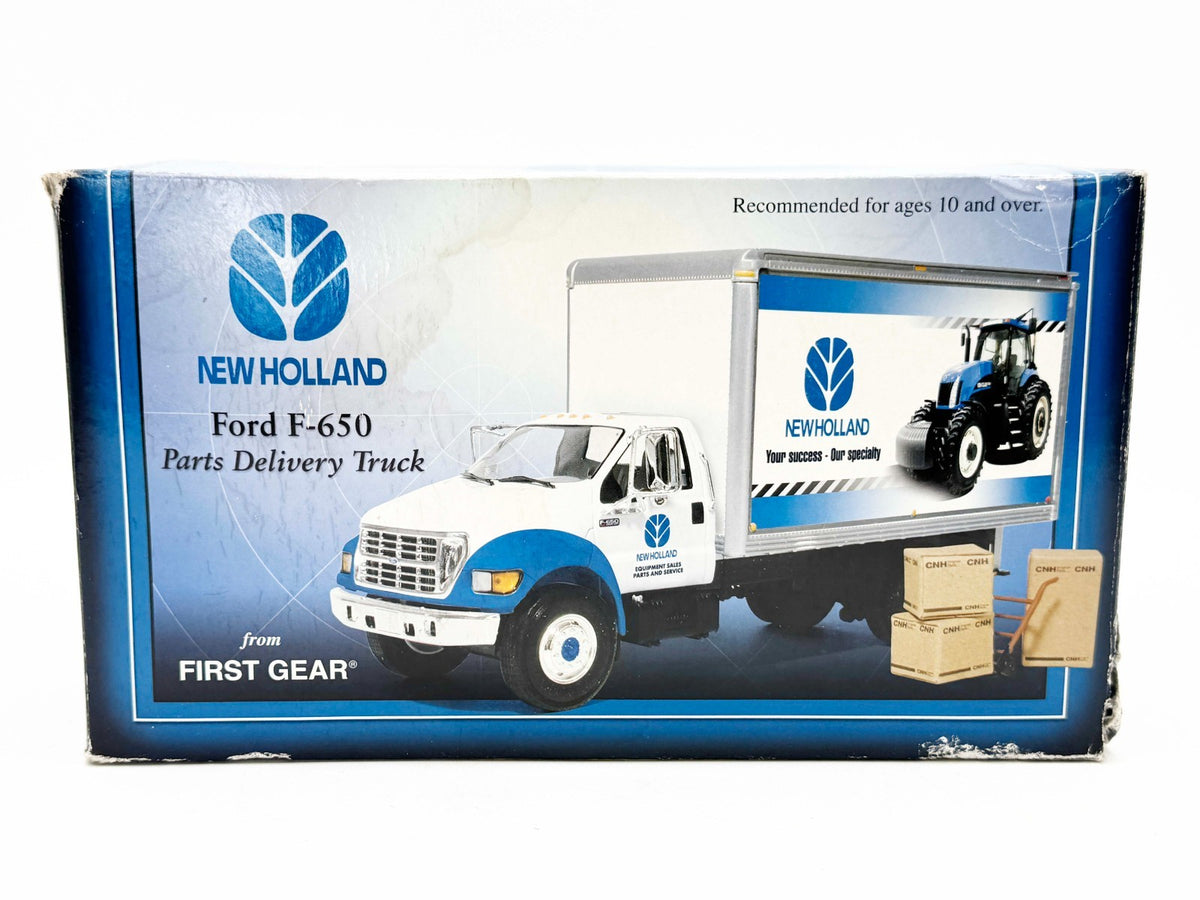 1/25 Ford F-650 New Holland Parts Delivery Truck