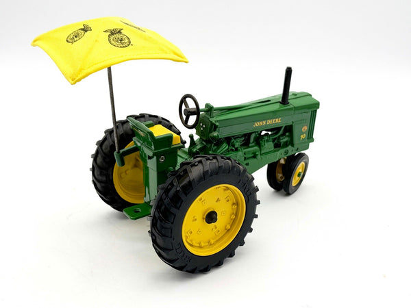 1/16 John Deere Model 70 Tractor With Narrow Front & Umbrella