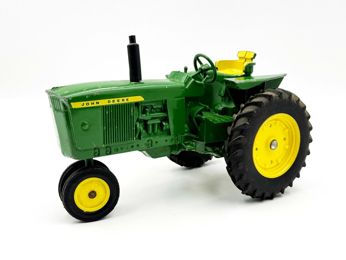 1/16 John Deere 3020 Plastic Rims