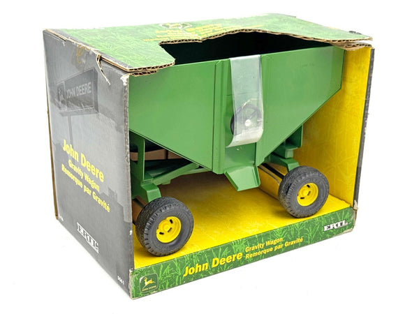 1/16 John Deere Gravity Wagon