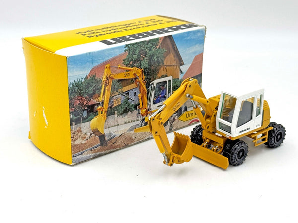 1/50 Liebherr A 310 Wheeled Excavator