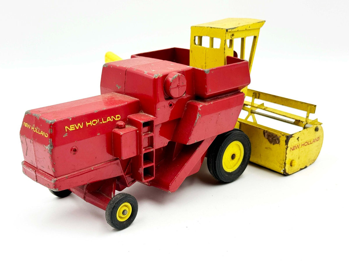 1/32 New Holland Combine Ertl