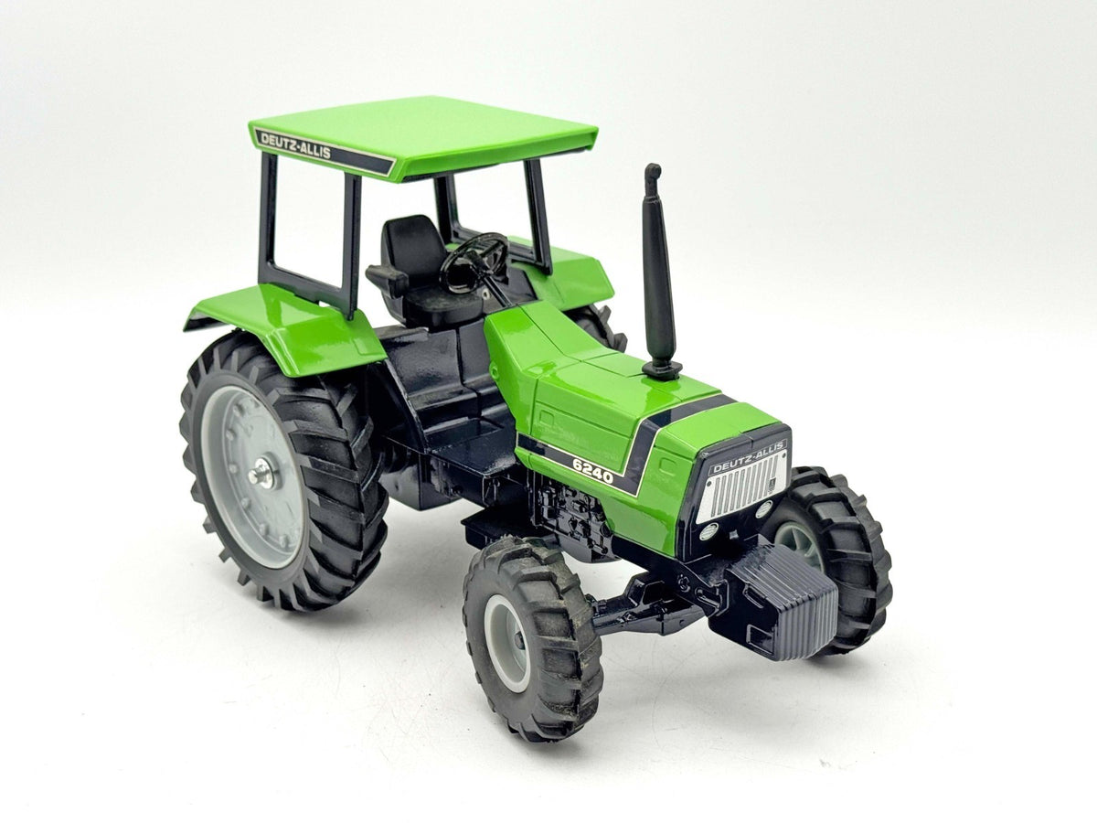 1/16 Deutz Allis 6240 Tractor w/ FWA