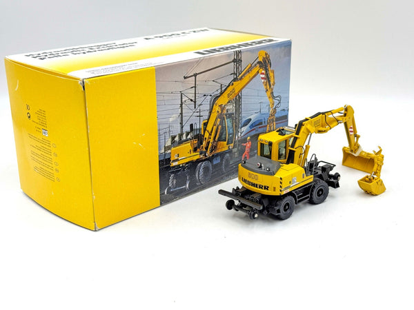 1/50 Liebherr A 900 C ZW Hydraulic Excavator Railroad