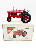 1/16 Farmall Super M-TA Tractor With Narrow Front