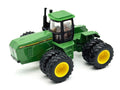 1/64 John Deere 8770 4WD Tractor With Duals