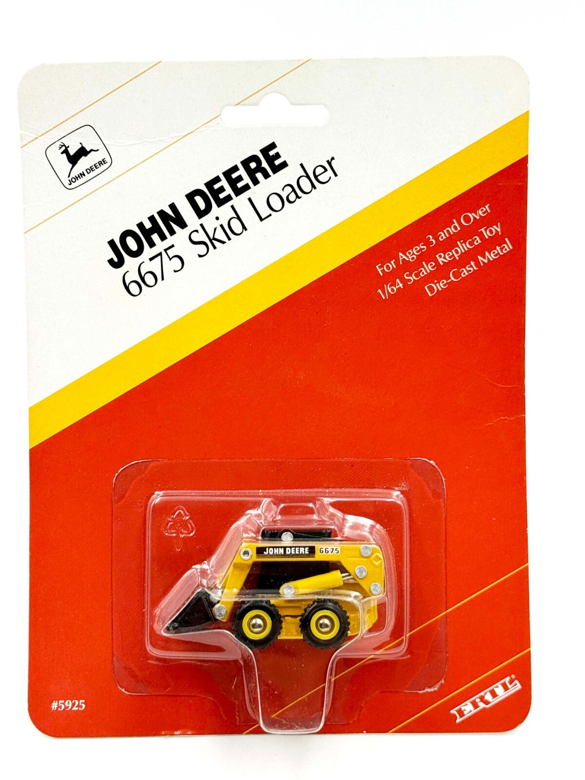 1/64 John Deere 6675 Skid Loader