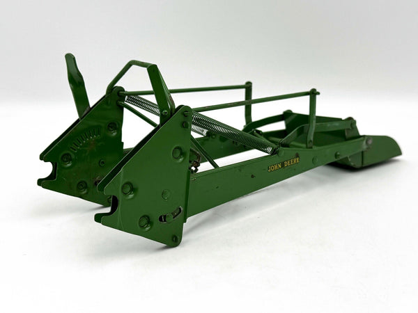 1/16 John Deere Eska Loader