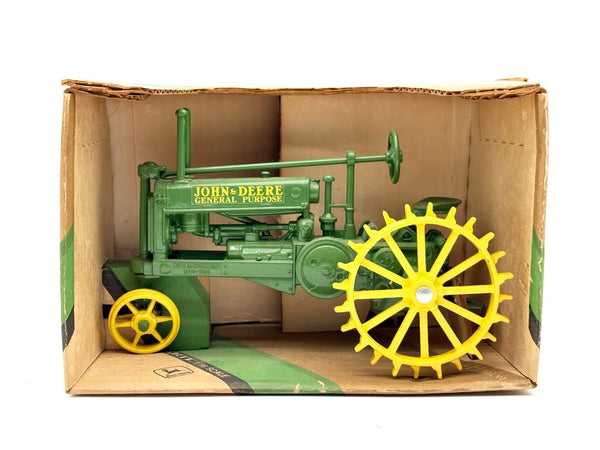 1/16 John Deere Model A Tractor On Steel