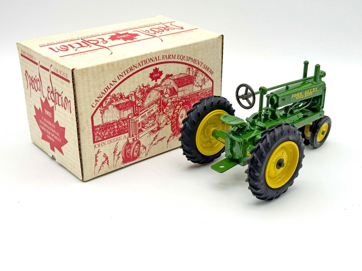 1/16 John Deere Model A Canadian Farm Equipment Show 1993 All Cast Wheels