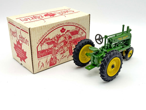 1/16 John Deere Model A Canadian Farm Equipment Show 1993 All Cast Wheels